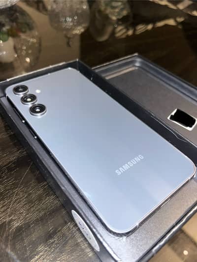 Samsung Mobile S23 FE