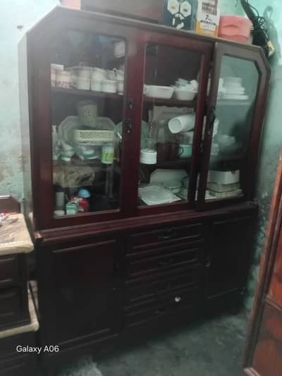 bartan wala showcases