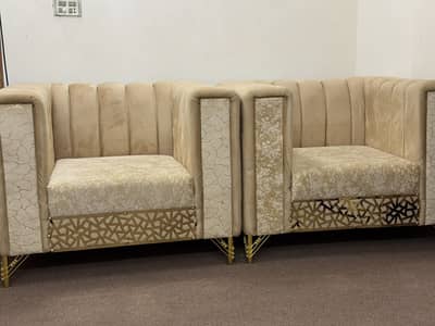 Brand New 7 Seater Sofa Set Made with Molty 10/10 Condition
