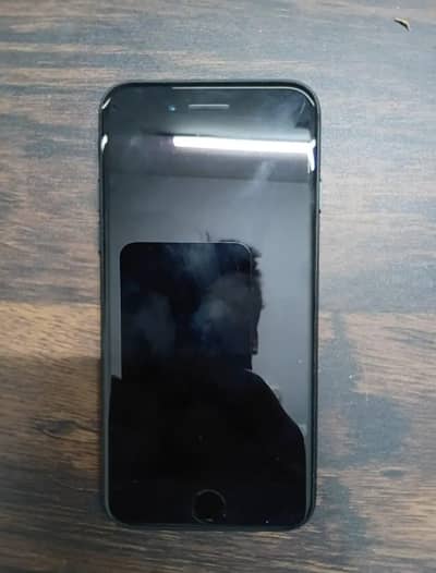 Apple iPhone 7