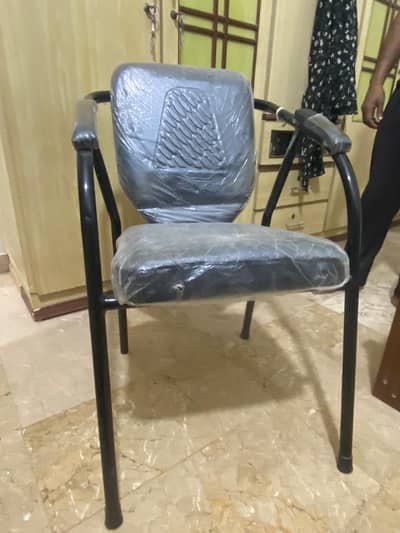 OFFICE COMFORTABLE CHAIRS