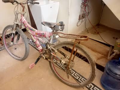 gear wali cycle for sale condition 10/7