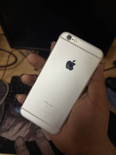 Apple iPhone 6S