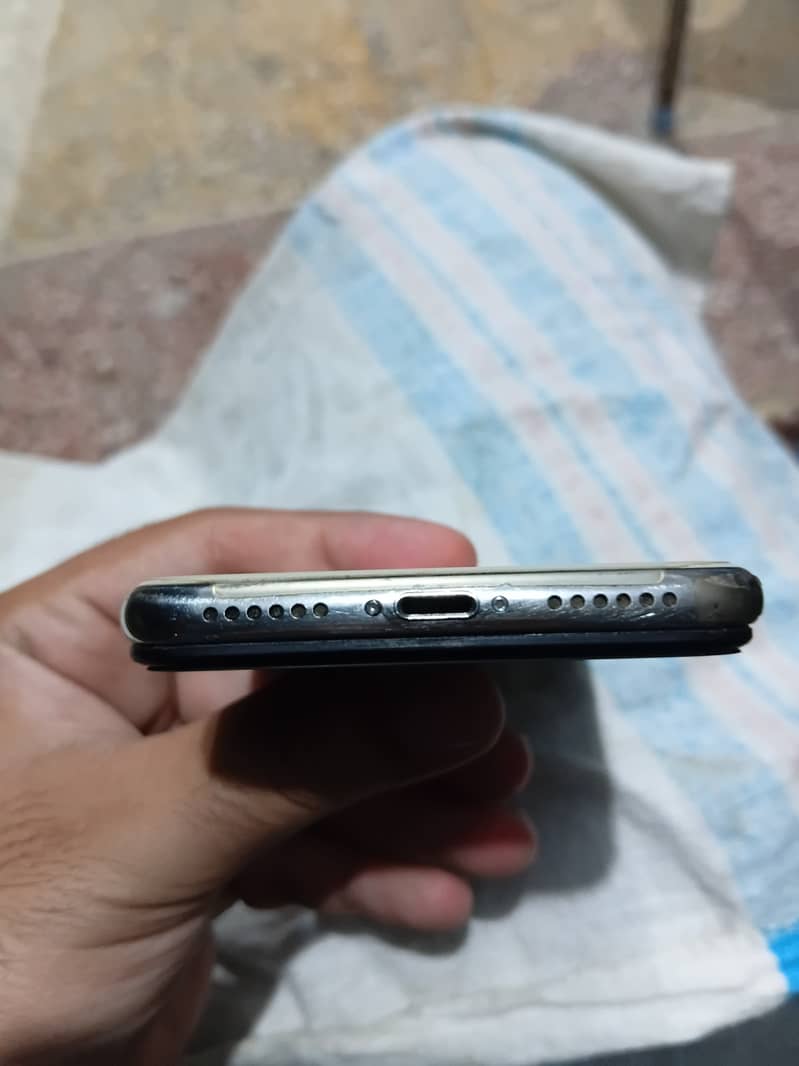 iPhone X 1