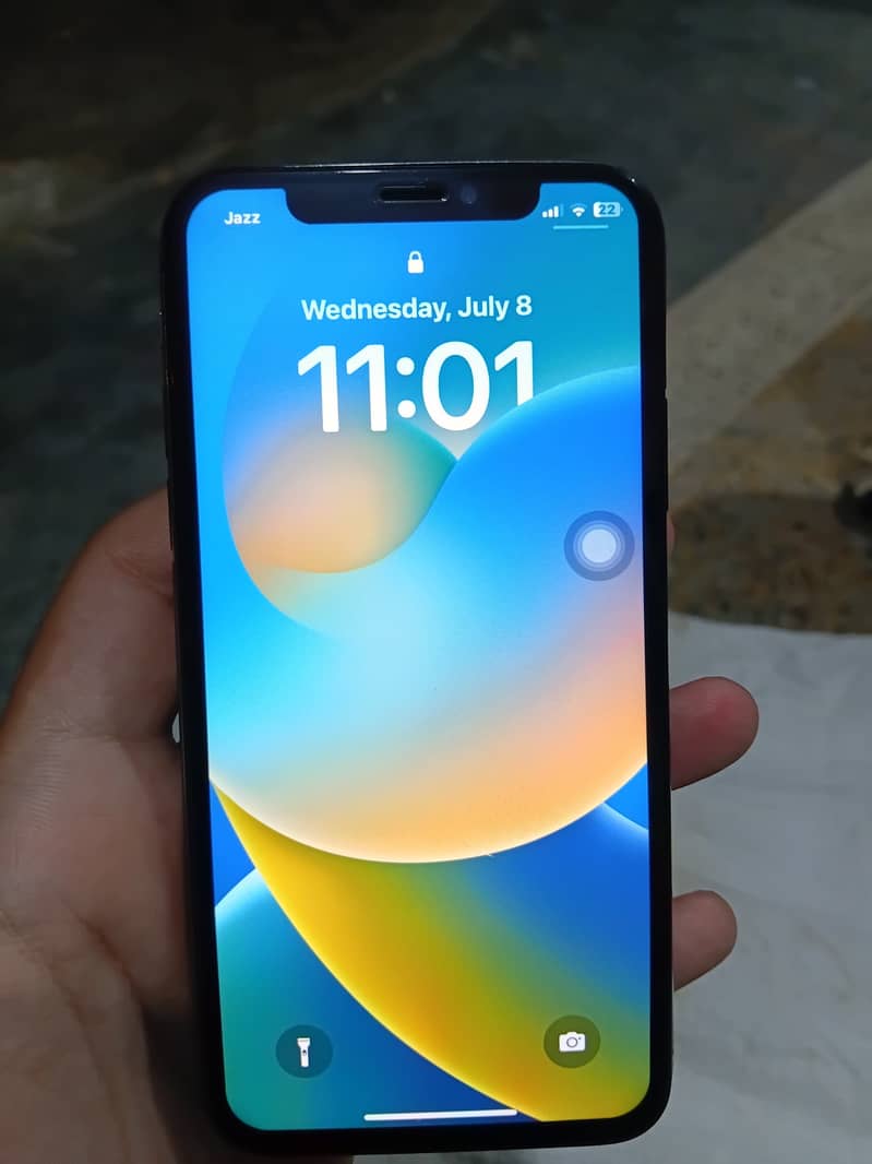 iPhone X 6