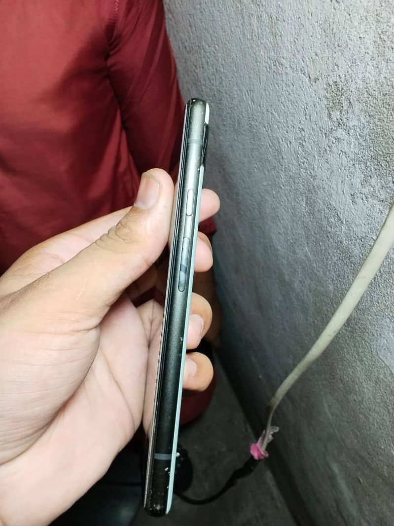 Google Pixel 6a 1