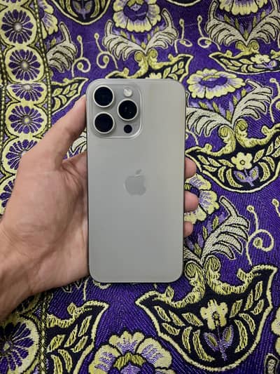Apple iPhone 15 Pro Max