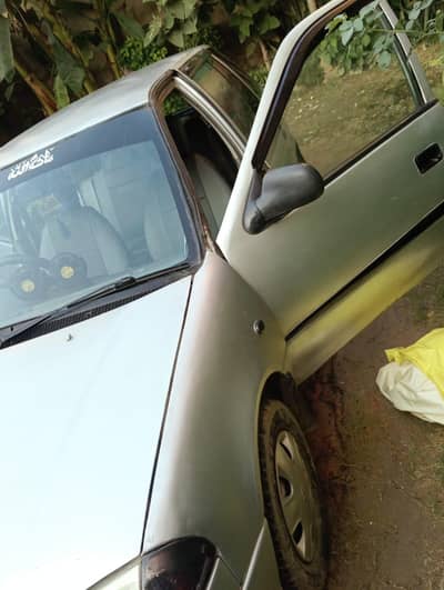 Suzuki Cultus 2001