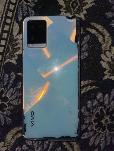 Vivo Y21