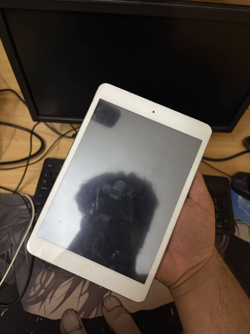 iPad tablet 1
