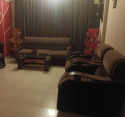 5 seater sofa set with center table