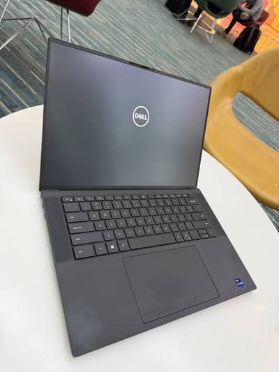 Dell Precision 5570 Core i9 12th gen RTX 8GB VGA