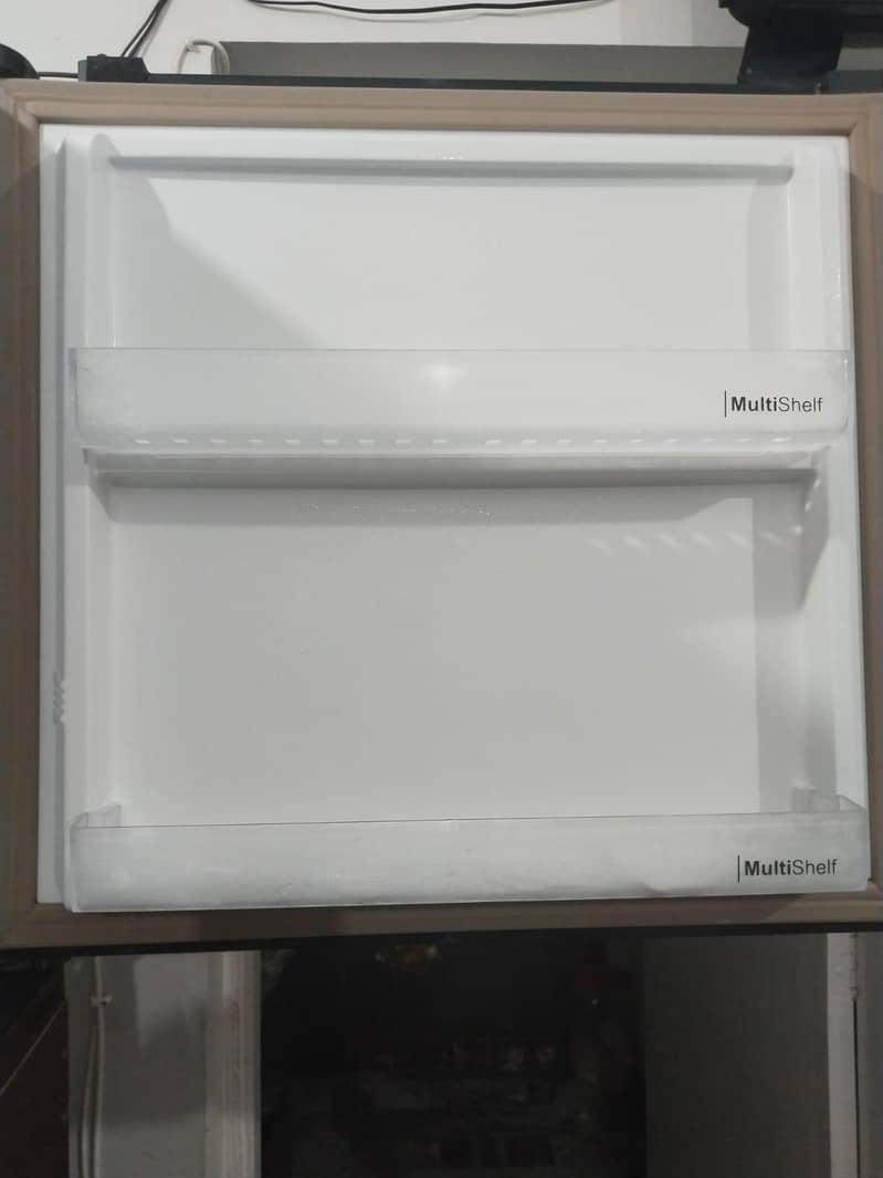 DAWLANCE REFRIGERATOR 5