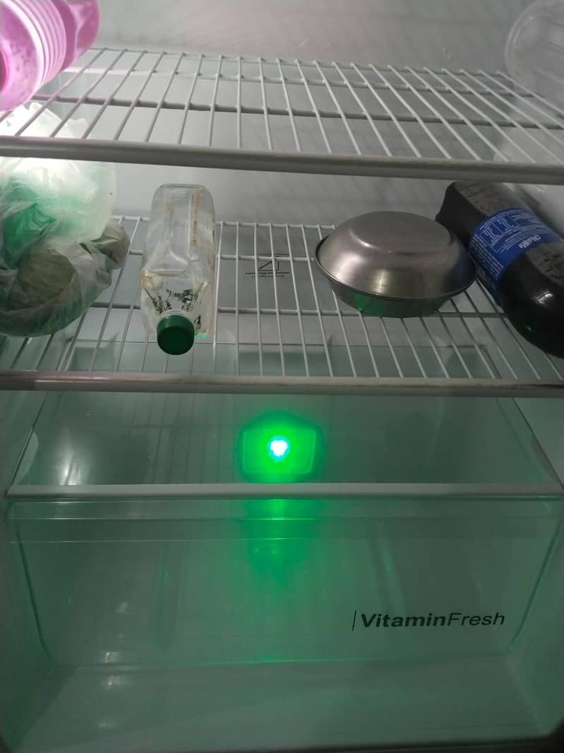 DAWLANCE REFRIGERATOR 7