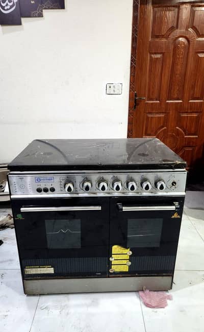 Hyper 5 Burner Cooking Range with Oven & Grill