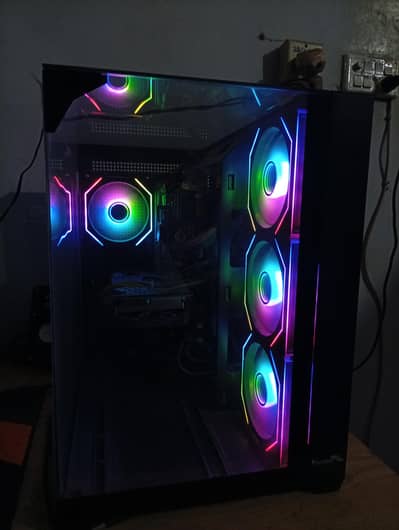 Gaming pc for sale & 24 inch screen ips display