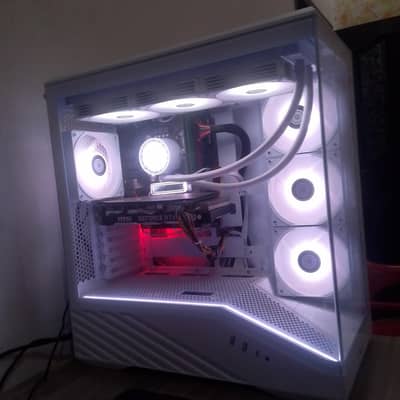 White Gaming/editing PC build ARGB