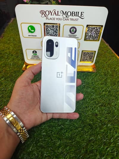 Oneplus Ace 6/15R 12Gb 256GB non pta  world fastest gaming beast