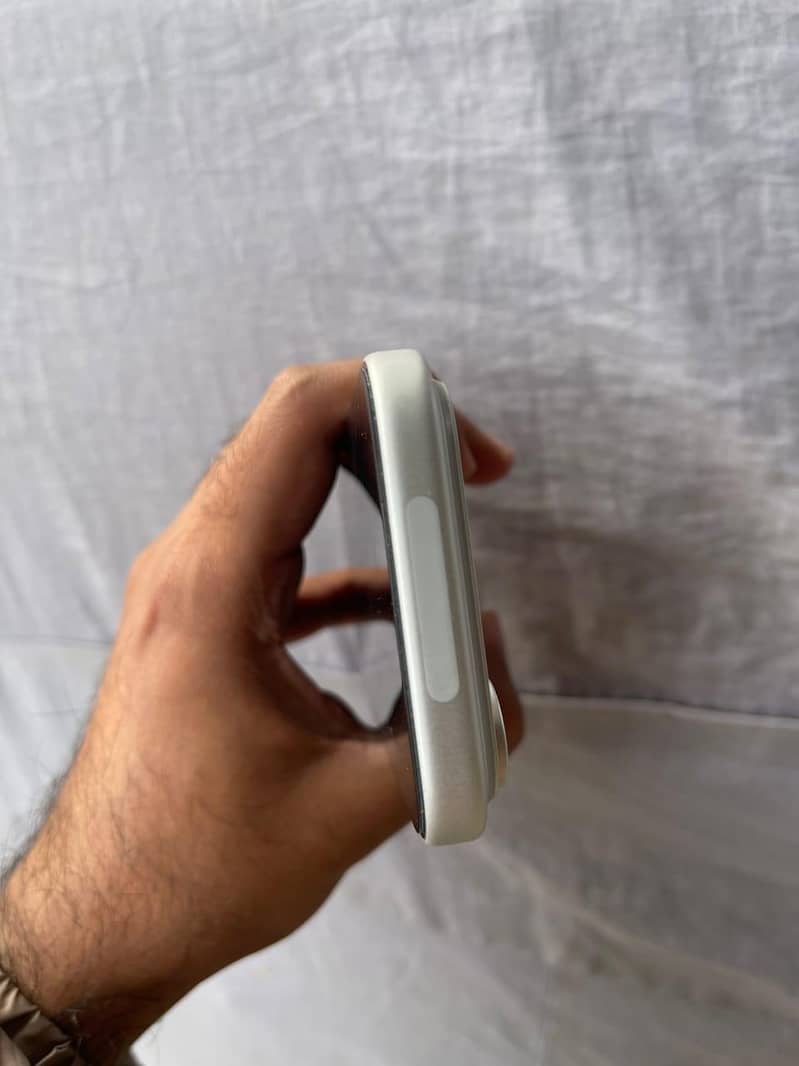 Apple iPhone 17 Pro 4