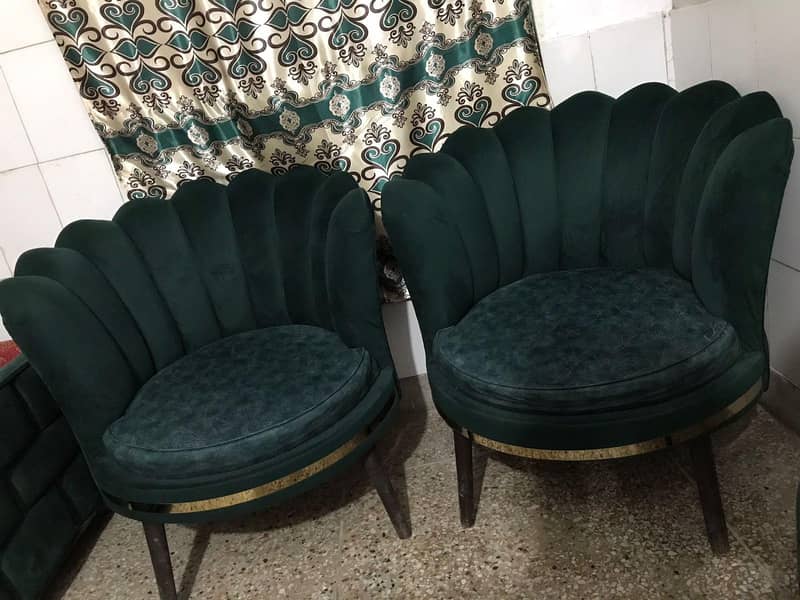 2 Coffee sofa & 1 table 0