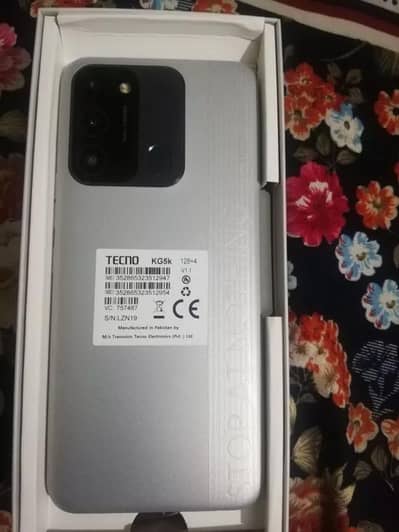 Tecno Spark 8C