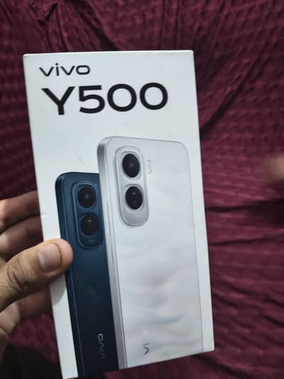 Vivo y500