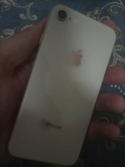 Apple iPhone 8