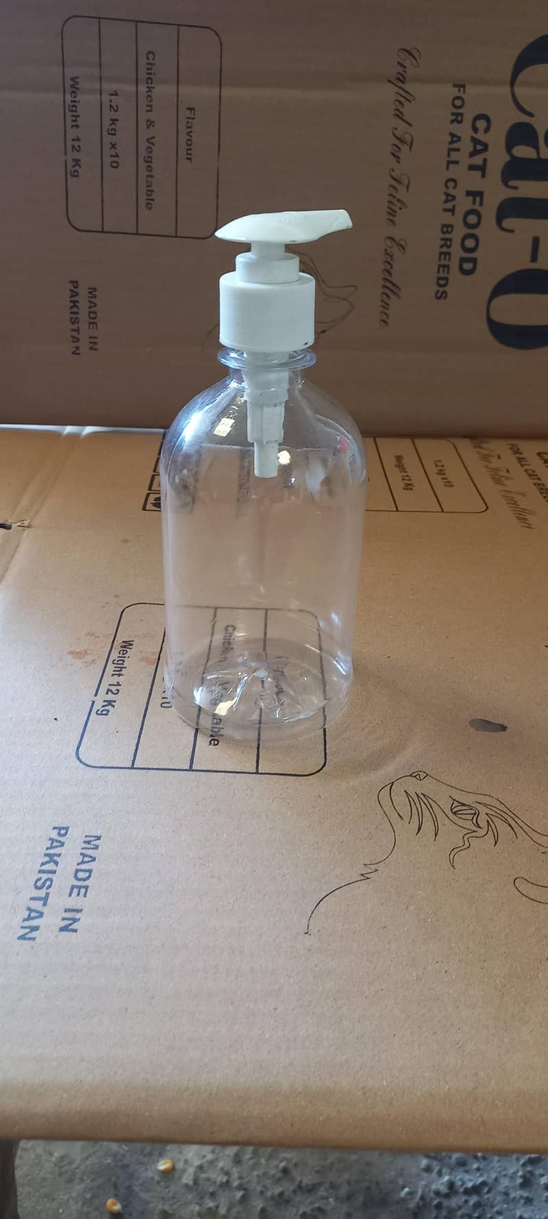 bottle and push pump 4