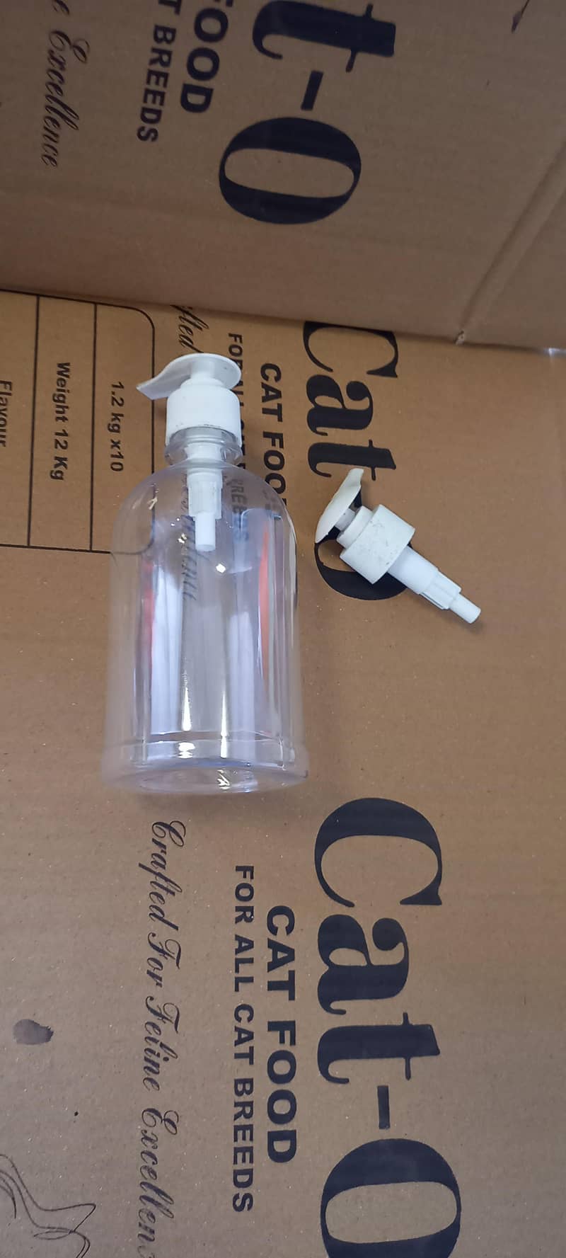 bottle and push pump 7