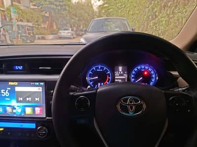 Toyota corolla Grande 1.8 CVT 2016 Model Sunroof for sale