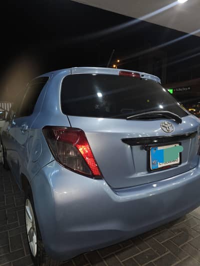 Toyota Vitz 2011