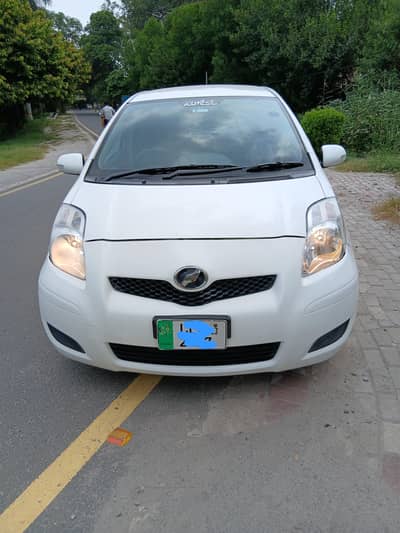 Toyota Vitz 2010