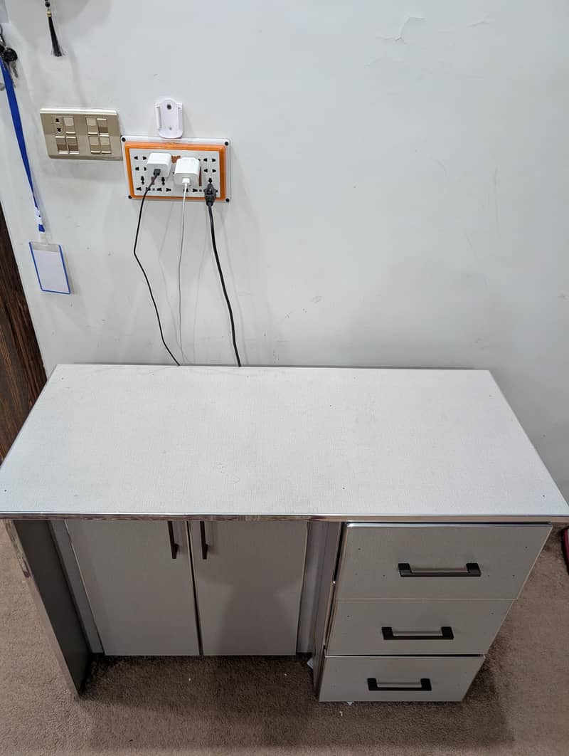 Study Table For Sale 1