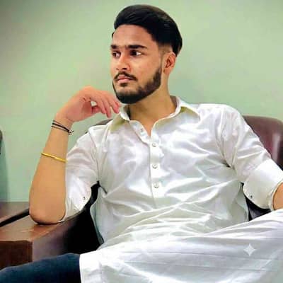 ali Khalid