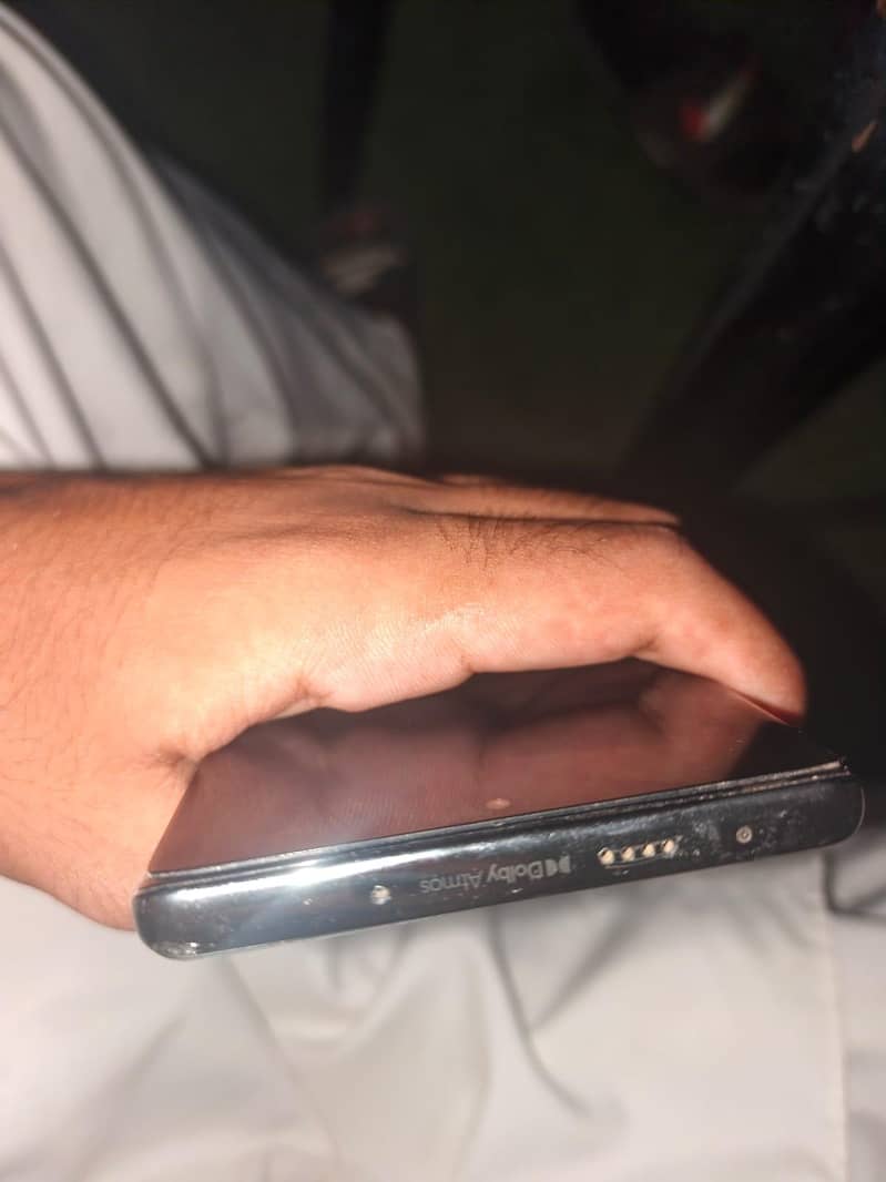 Tecno CAMON 40 Pro 7