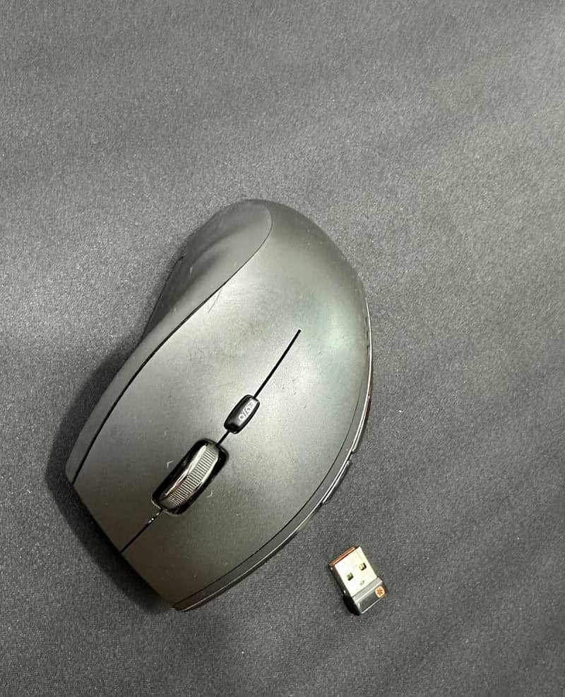 Logitech MX performance wireless Mouse 1