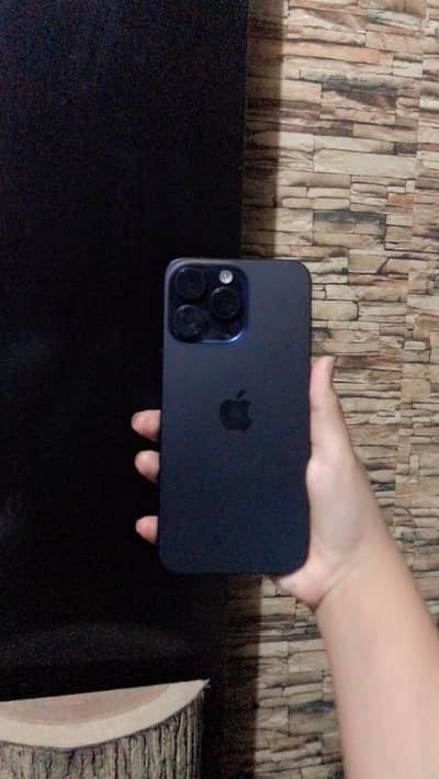 Apple iPhone 15 Pro Max