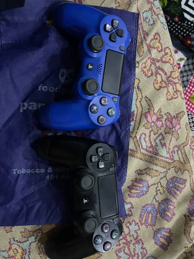Playstation 4 original controllers
