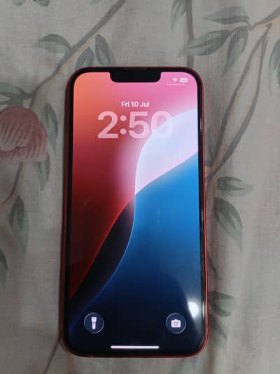 Apple iPhone 13