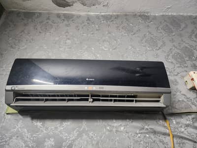 Gree 1 Ton AC – Excellent Condition – Urgent Sale