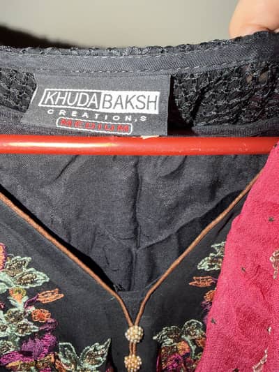 Formal dress , Brand khudabaksh one time use … Only serious buyers.