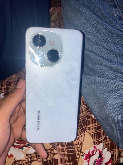 Tecno Spark Go 1