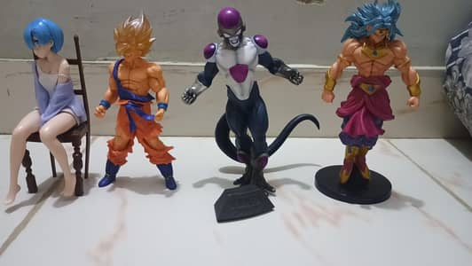 dragon ball z Action figure  goku , broly , freza
