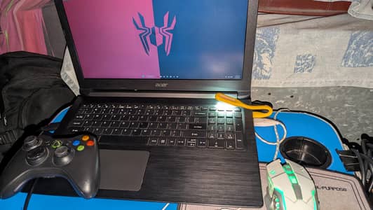 Ryzen 5 | gaming laptop | 8gb ddr4 | 24gb SSD (slots for RAM, SSD)