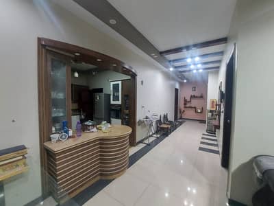PARK FACING SINGLE STOREY SLIGHTLY USE SECTOR X HOUSE FOR SALE