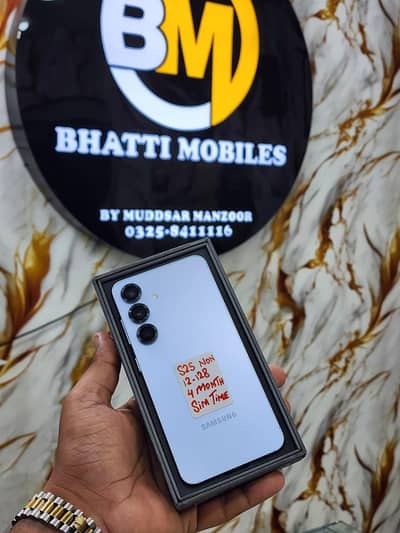 Samsung Mobile S25 NON PTA 4 month sim Time