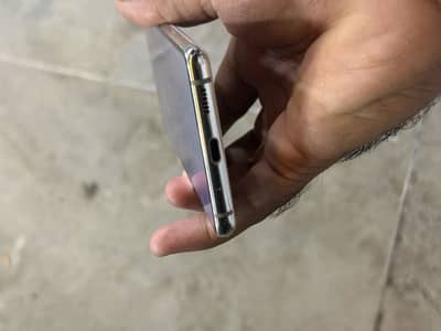 Samsung Mobile S20 FE