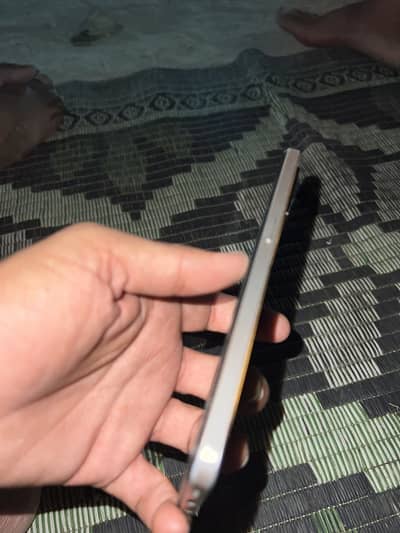 OPPO F21 Pro