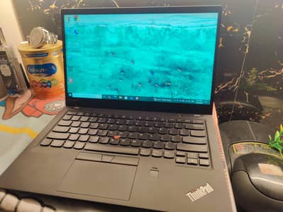 Lenovo x1 carbon Gen 7 | i7-7gen | 16 ram