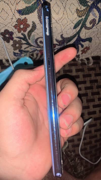 Vivo S1
